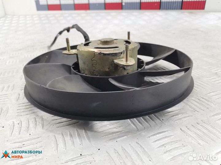 Вентилятор радиатора Audi A6 4B/C5 2001 8D0959455R