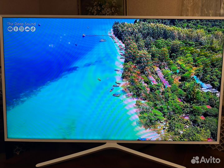 Телевизор Samsung 49 SMART tv