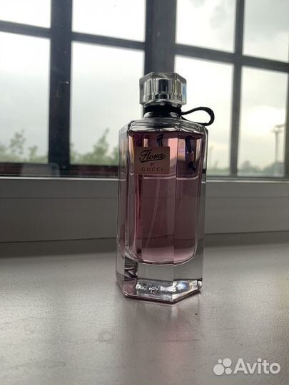 Духи женские Gucci