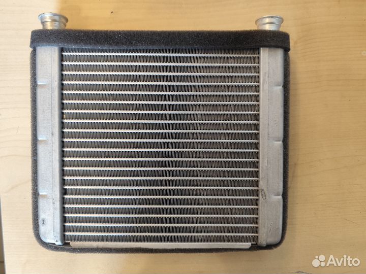 Новый радиатор печки Audi A8 D3