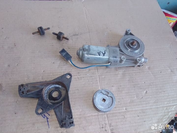 Моторчик электростеклоподъемника Ваз 2123