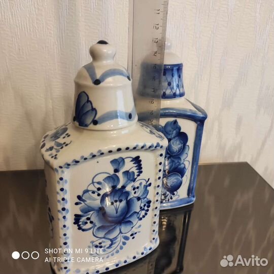 Гжель.Фарфоровая посуда для сервировки