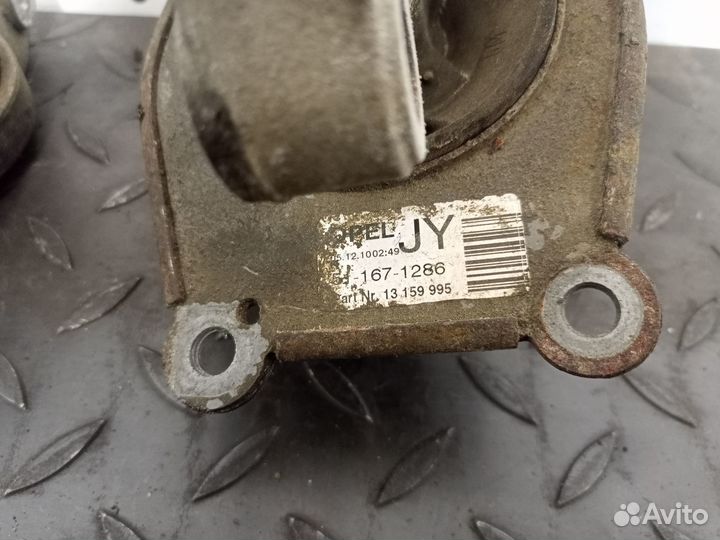 Опора двигателя для Opel Astra H