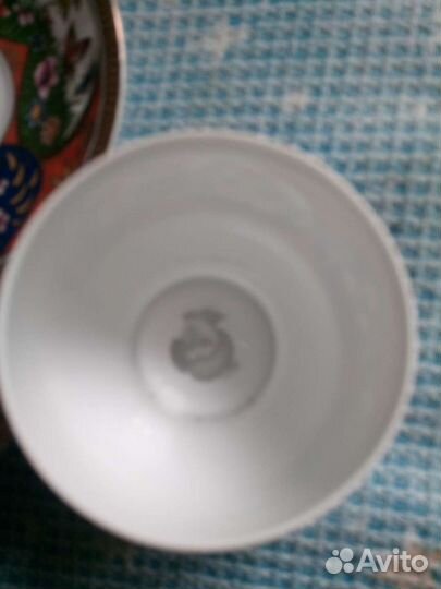 Коллекционный набор из двух чашек