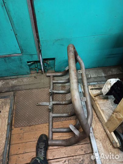 Продам кенгурятник на обычную Ниву