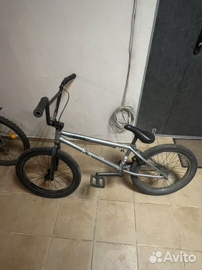 Трюковой велосипед bmx