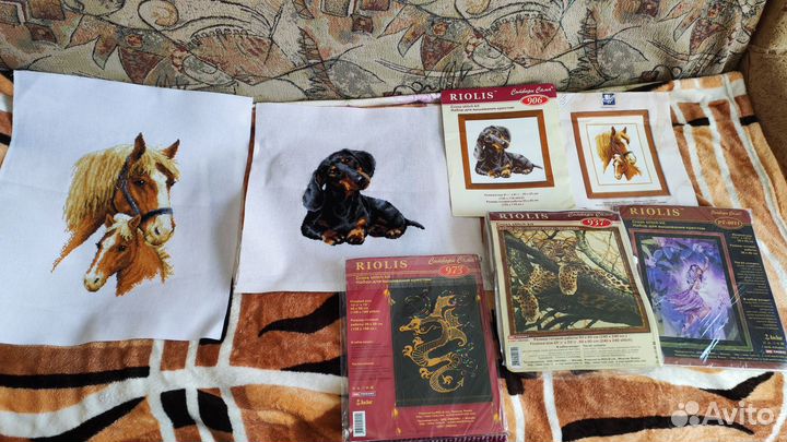 Вышивки крестом (схемы, наборы и готовые картины)