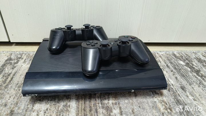 Sony ps3 super slim 250gb 30 игр 2 геймпада