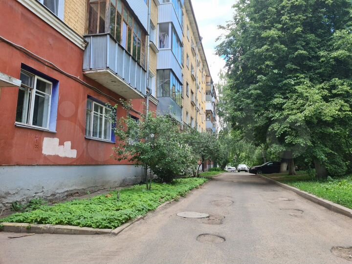 2-к. квартира, 41,6 м², 2/5 эт.