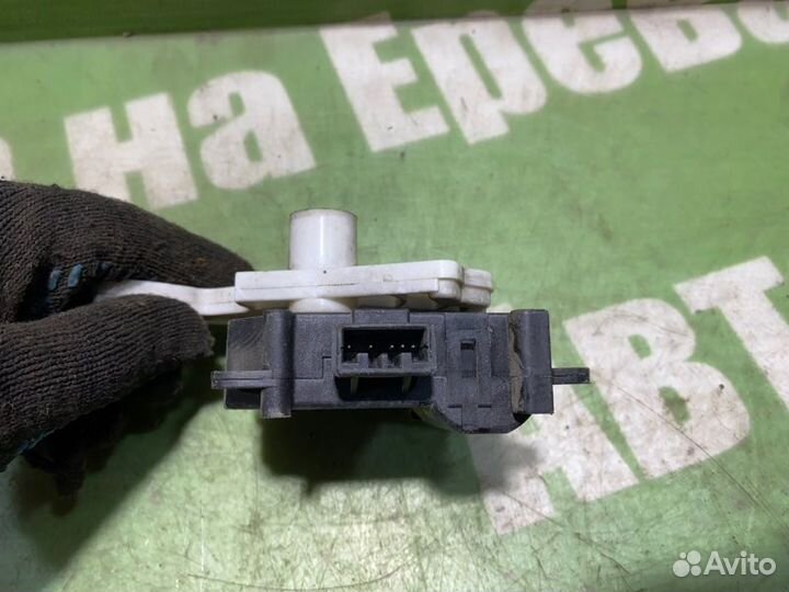 Сервопривод заслонок печки Mazda Mpv LY3P L3-VDT