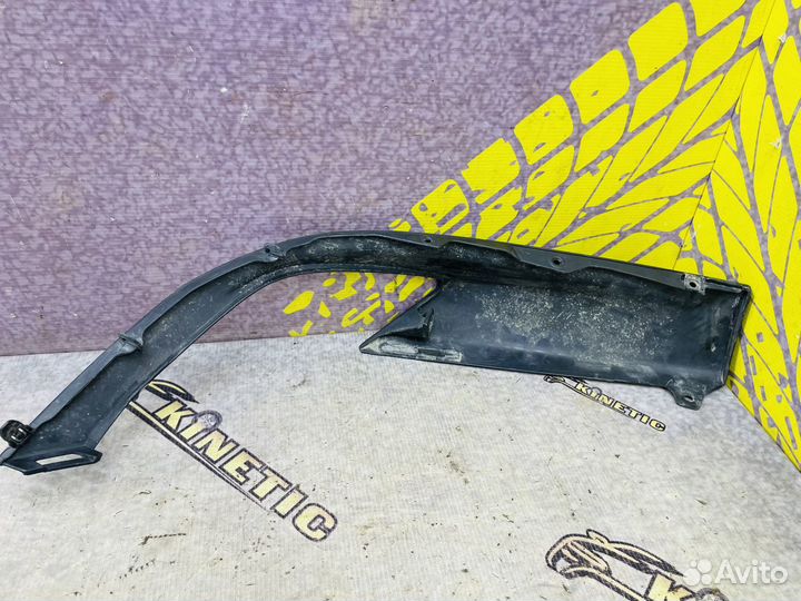 Накладка заднего бампера левая Лексус Lexus RX 350