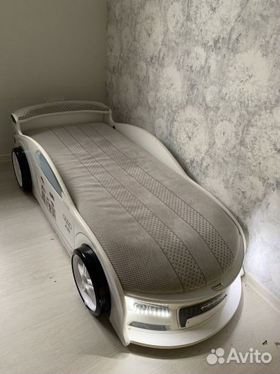 Кровать машинка с подсветкой