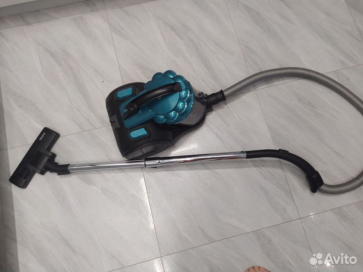 Пылесос BBK модель bv1505 на запчасти