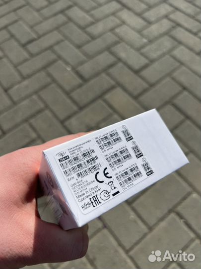 Itel A70, 4/256 ГБ