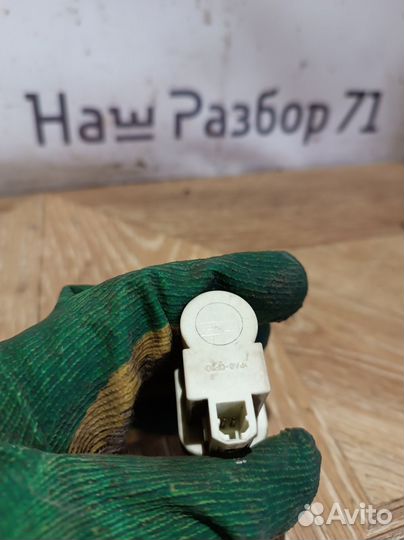 Датчик стоп сигнала Ford focus 2