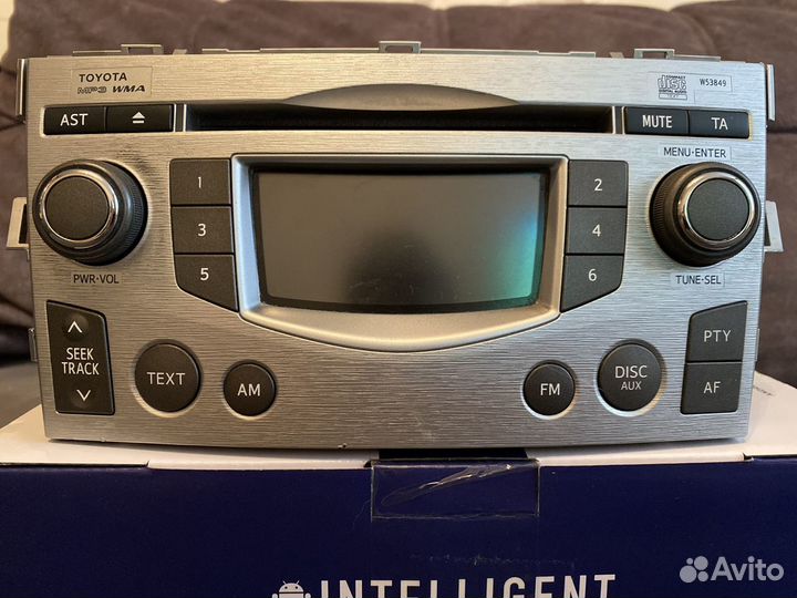 Оригинальная магнитола Toyota Verso