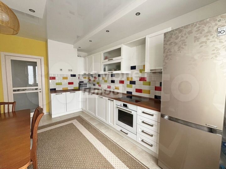 2-к. квартира, 67,1 м², 6/17 эт.