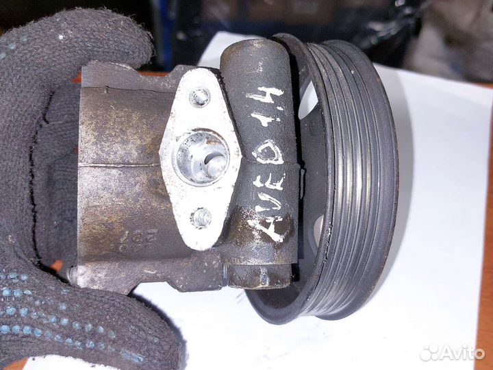 Шевроле Лачетти, Авео Т250 Насос гур 96835254