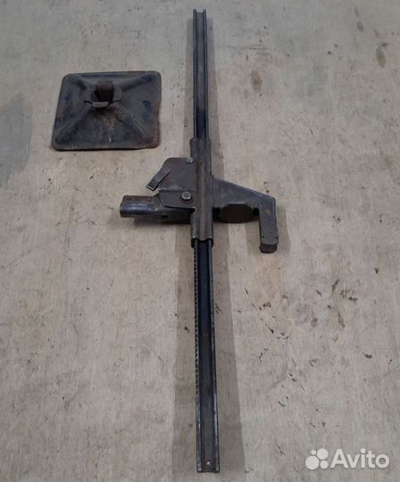 Газ 21 Волга 1 - 2 серии домкрат