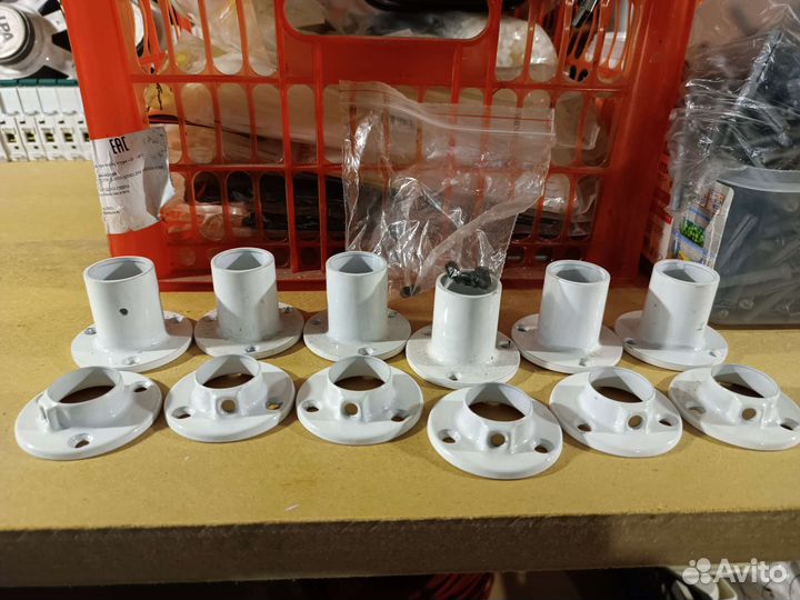 Фланец мебельный