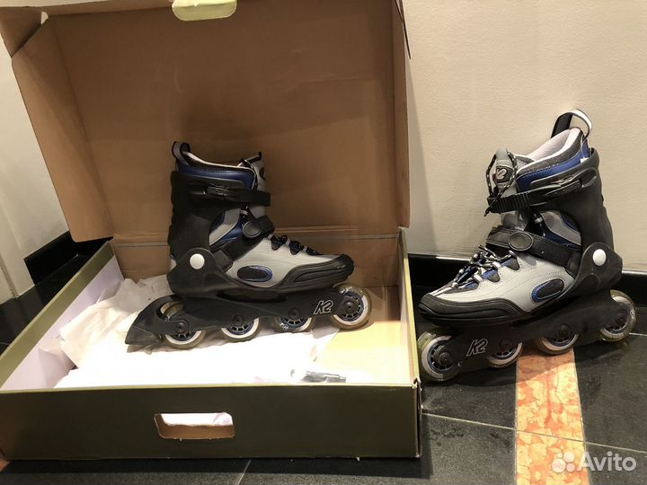 Роликовые коньки