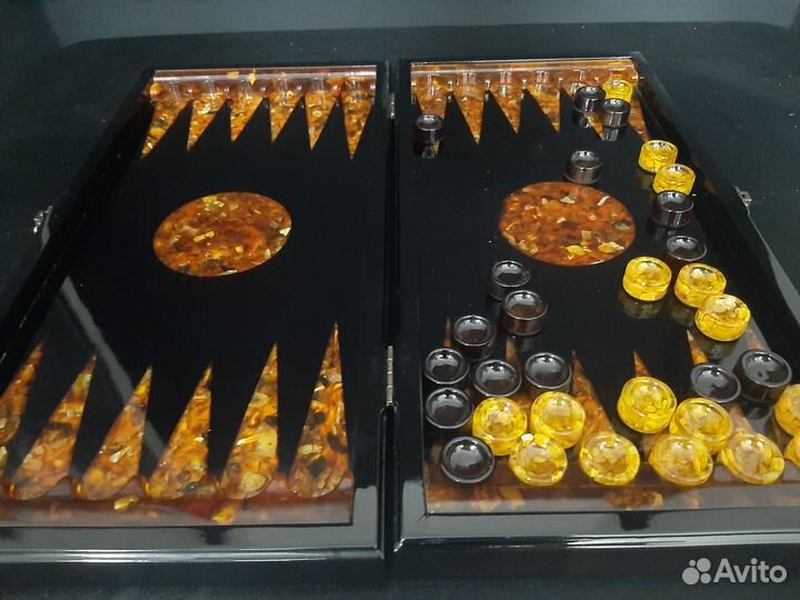 Янтарные нарды. Нарды из янтаря 