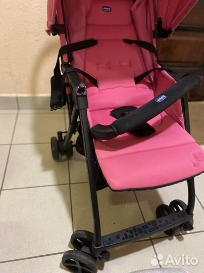 Прогулочная коляска chicco