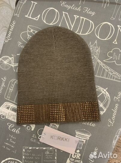 Шапка женская новая (весна-осень)