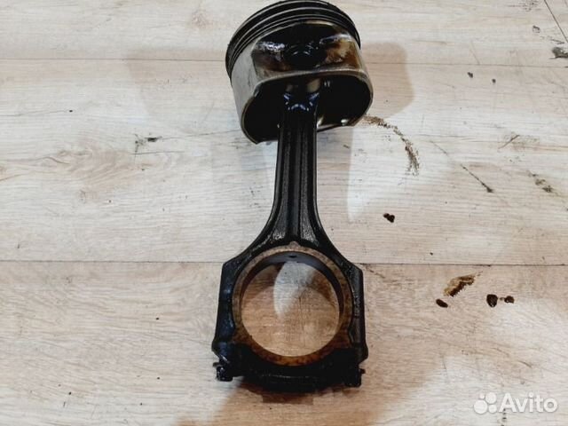 Шатун Mercedes-Benz E-Class W210 2 1998