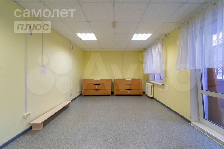 Продам помещение свободного назначения, 132.4 м²