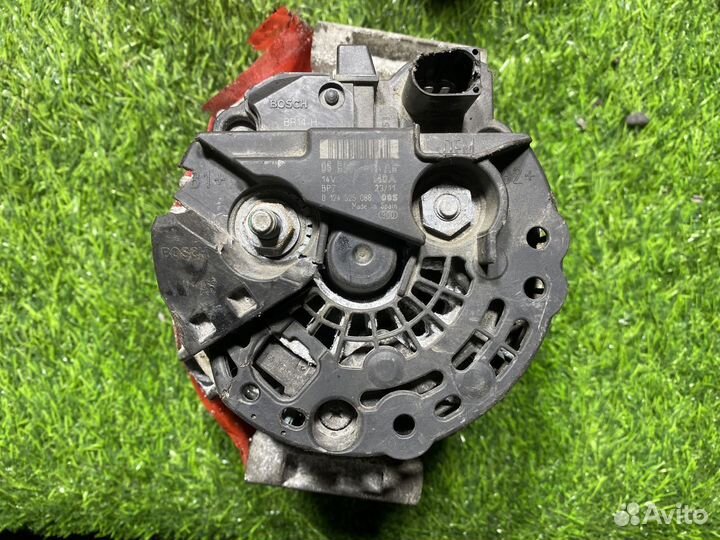 Генератор Volkswagen Passat B7