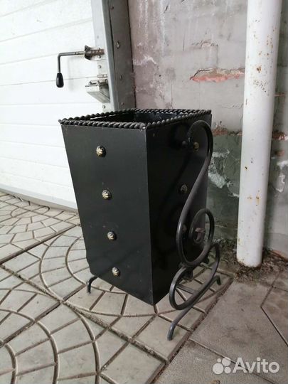 Урна для мусора уличная