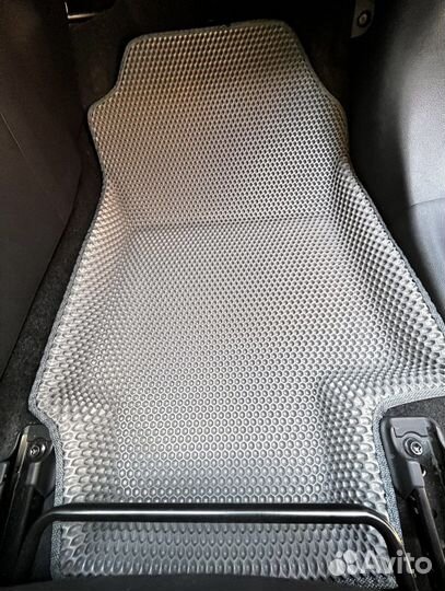 Eva коврики Toyota RAV4 V XA50 верхняя педаль