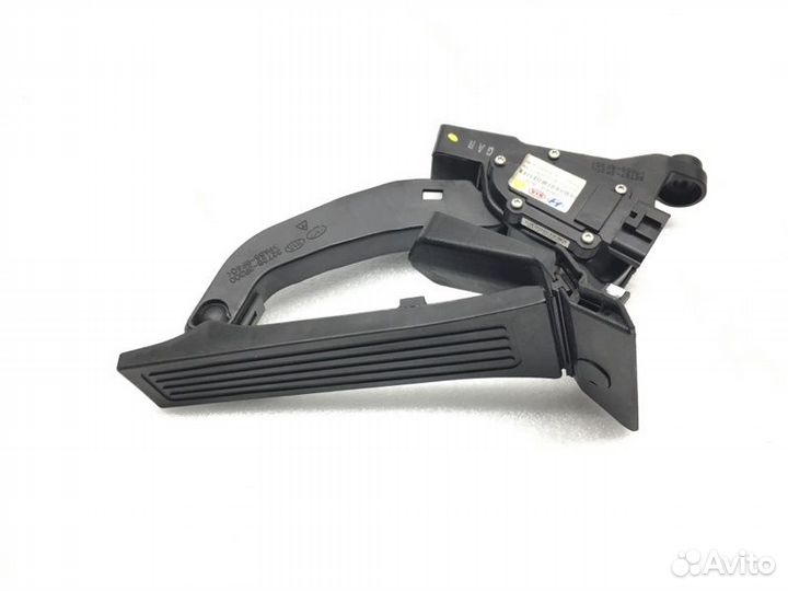 Педаль газа Kia Optima 3 седан 2.4 GDI 2011