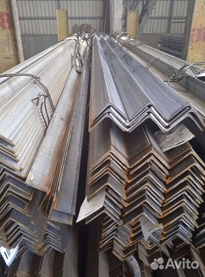 Уголок металлический 63х63х6 длина 6м Ст3