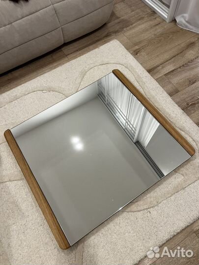 Зеркало с рамой из массива