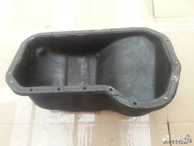 Поддон (картер) двигателя Ауди А100, Ауди А80