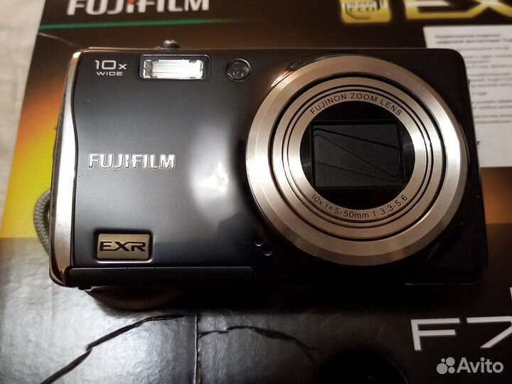 Цифровой фотоаппарат Fujifilm FinePix F70EXR