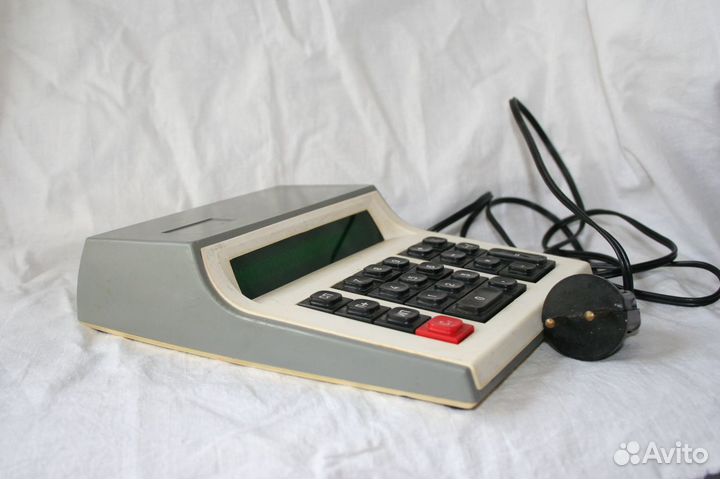 Счётная машинка Электроника