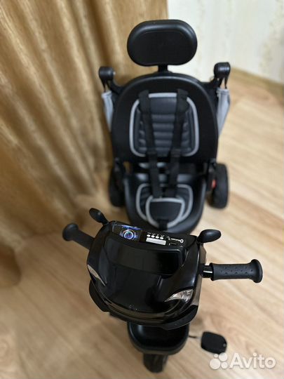 Детский велосипед с ручкой Pituso elite