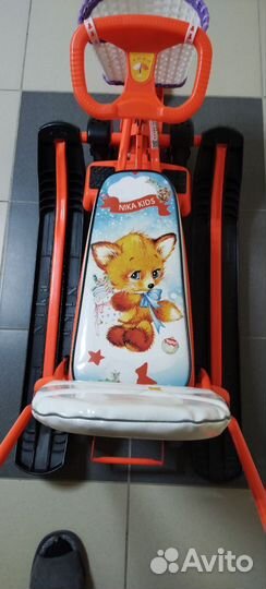 Снегокат с ручкой и колесами