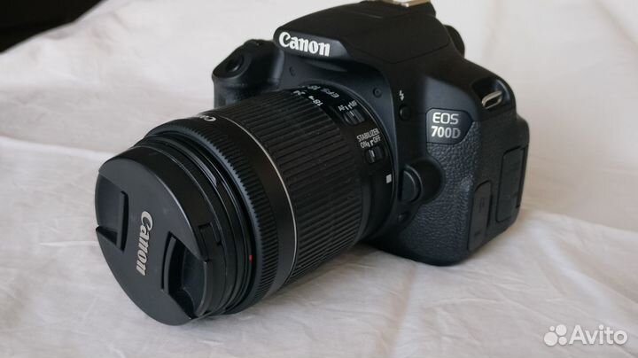 Камера Canon 700D