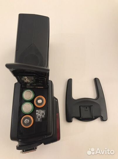 Вспышка Yongnuo YN568EX II