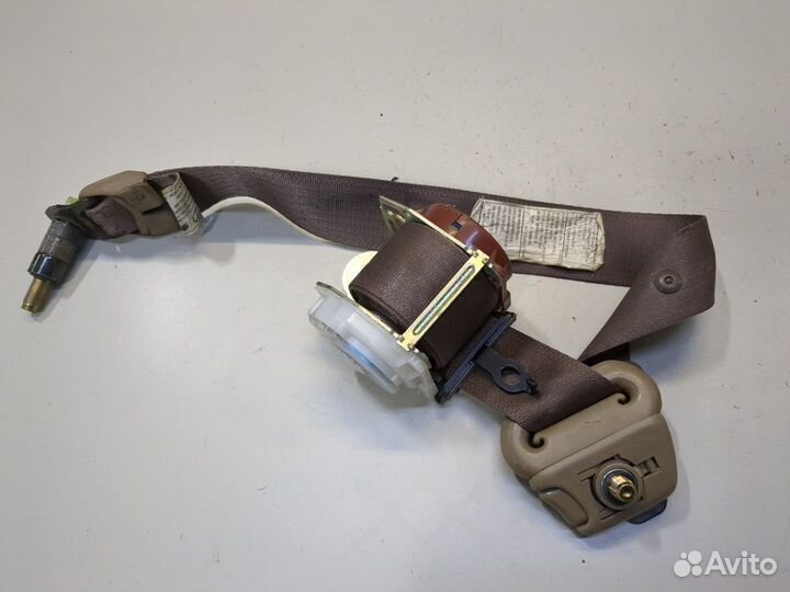 Ремень безопасности Toyota Sequoia, 2003