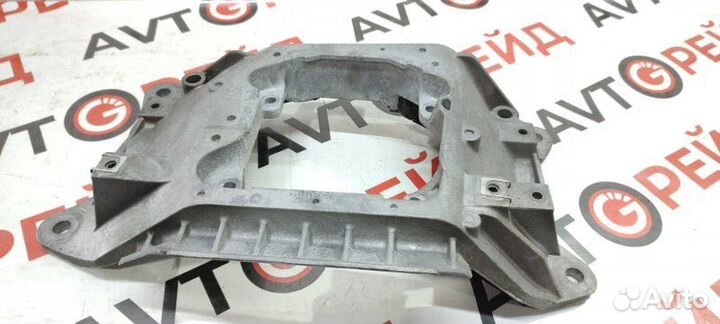 Балка под кпп Audi A6 4G CGW 18.04.2011