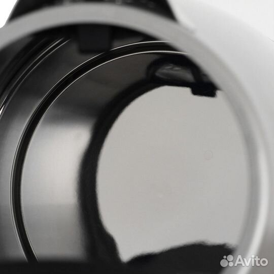 Новый электрочайник Midea