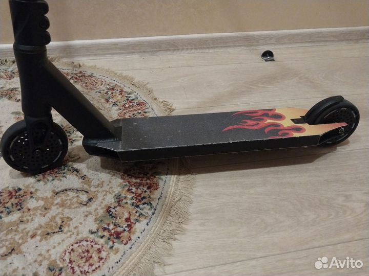 Трюковой самокат кастом