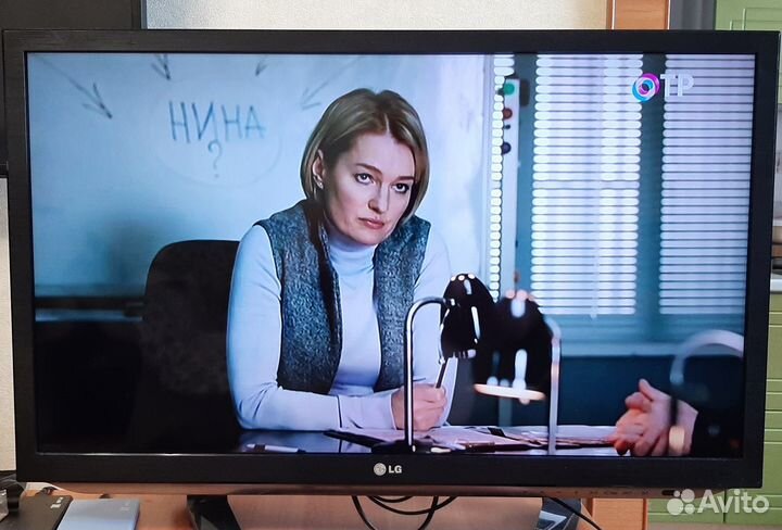 Телевизор LG 32 дюйма SMART