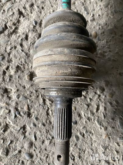 Привод передний левый Toyota Sprinter Carib AE95