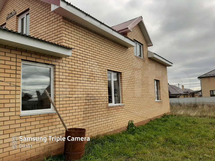 Коттедж 150 м² на участке 10 сот.